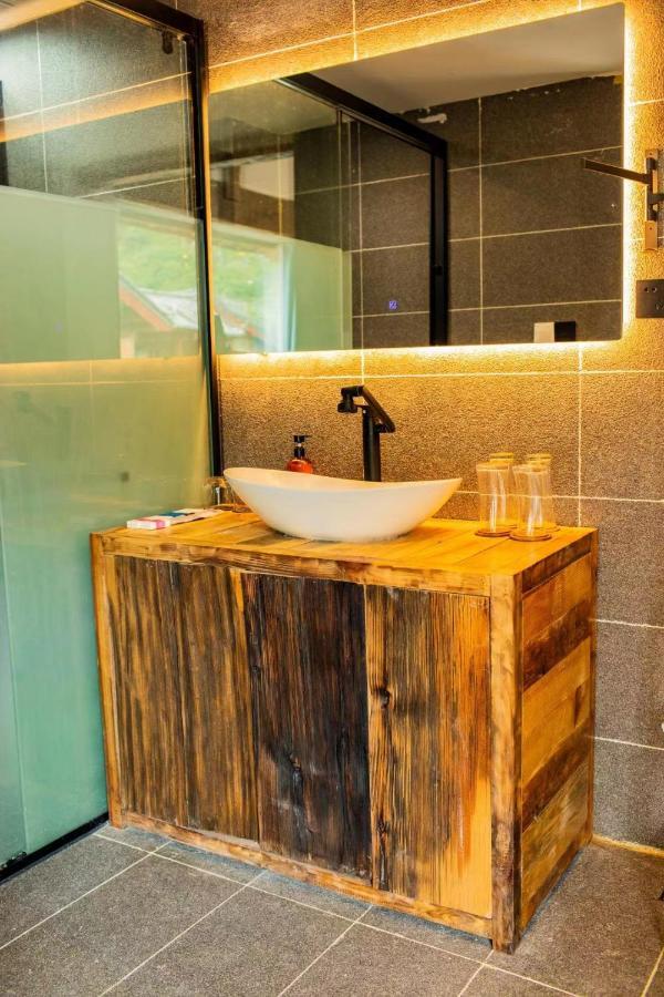 Lijiang Yunqi Holiday Guesthouse エクステリア 写真